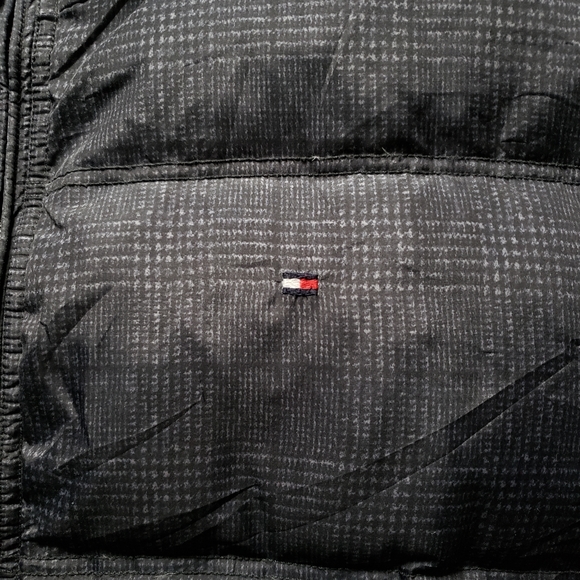 TOMMY HILFIGER Winter Puffer Jacket - Picture 4 of 7